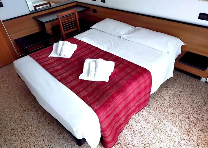 Ben Torre Pedrera Otel Rimini